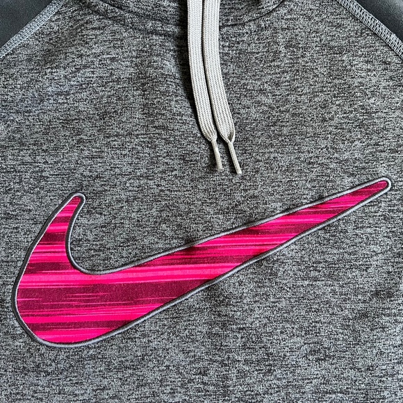 Women’s NIKE Hoodie Therma Fit Small Grey Hot Pink EUC - Picture 2 of 12
